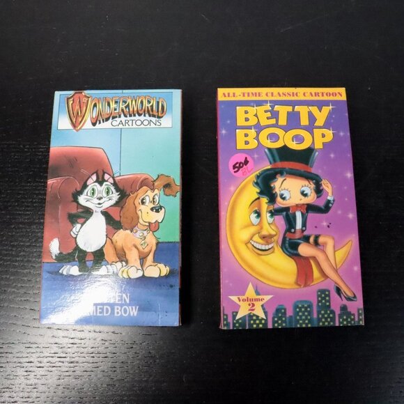 8pc Vintage 90s Classic Childrens Cartoons VHS Lot - Charlie Brown, Shari Lewis - Picture 8 of 9